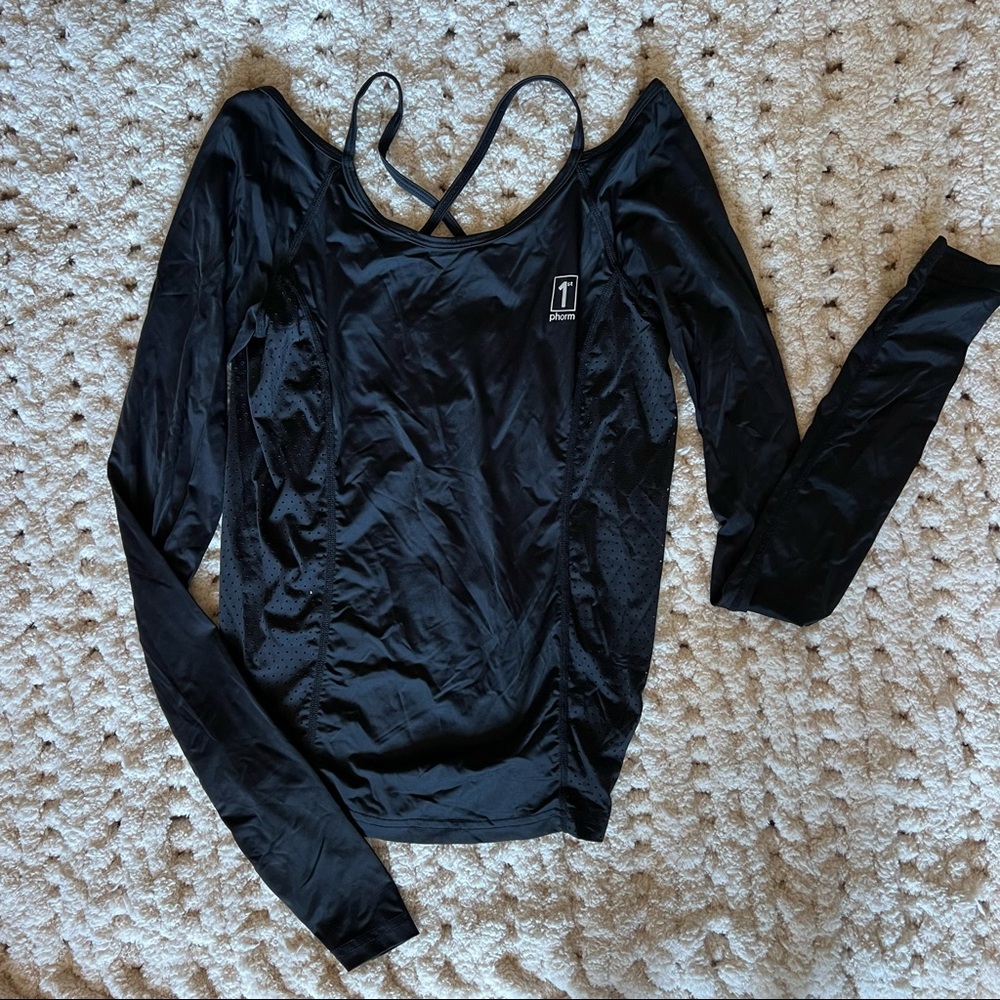 1st Phorm Strappy Long Sleeve